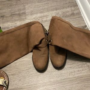 Brown Coach Riding boots size 7 great condition